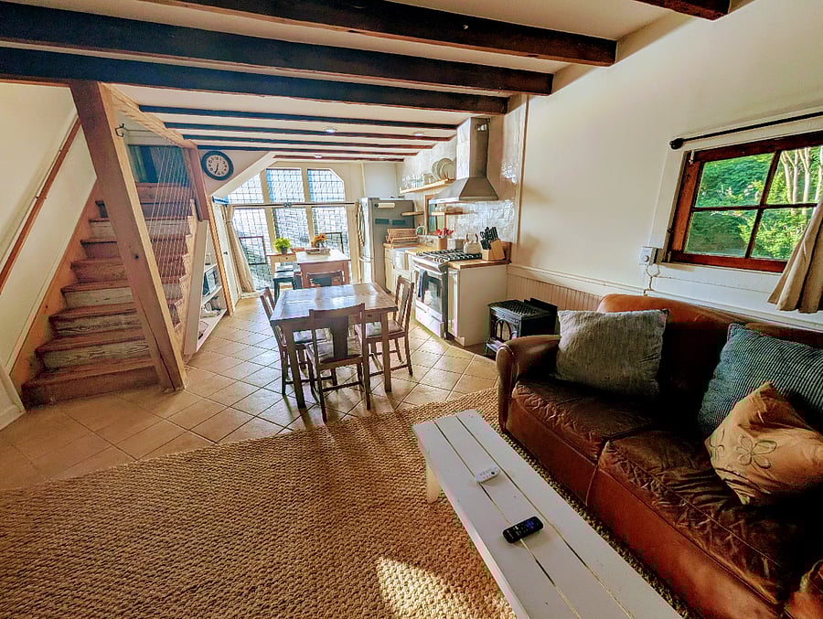 Furnished Finder property 355357_1 photo 6