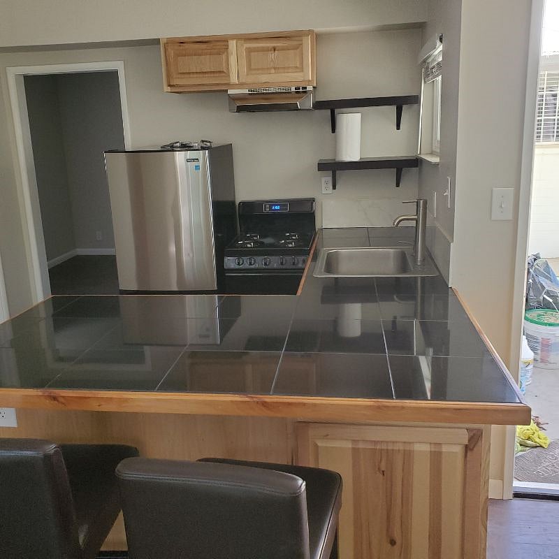 Furnished Finder property 355420_1 photo 3