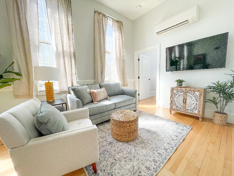 Furnished Finder property 355423_1 photo 4