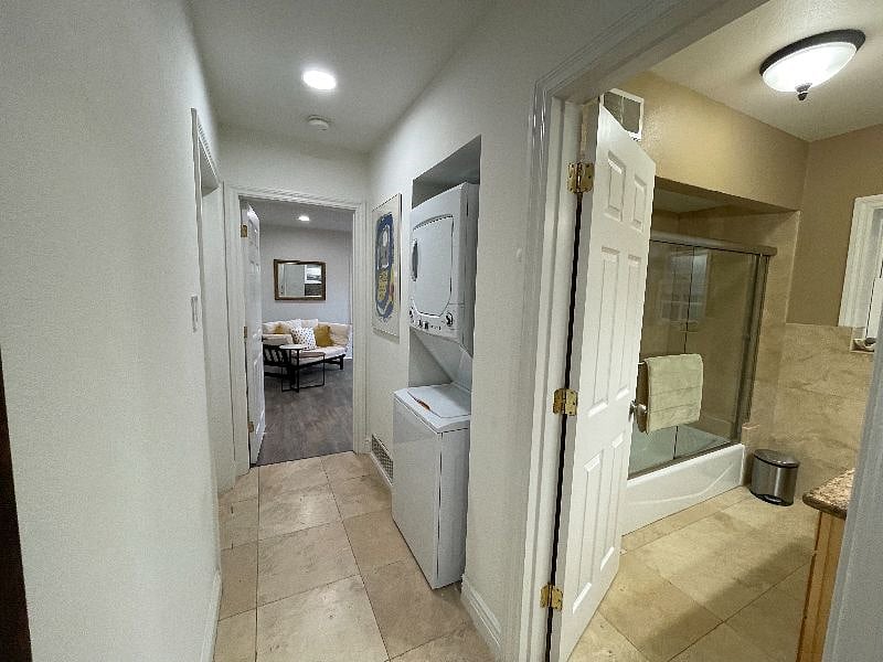 Furnished Finder property 355466_1 photo 10