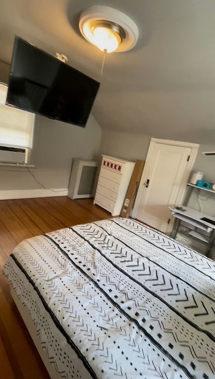 Furnished Finder property 355480_1 photo 12