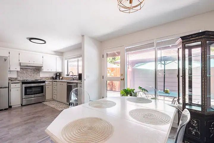 Furnished Finder property 355553_1 photo 5