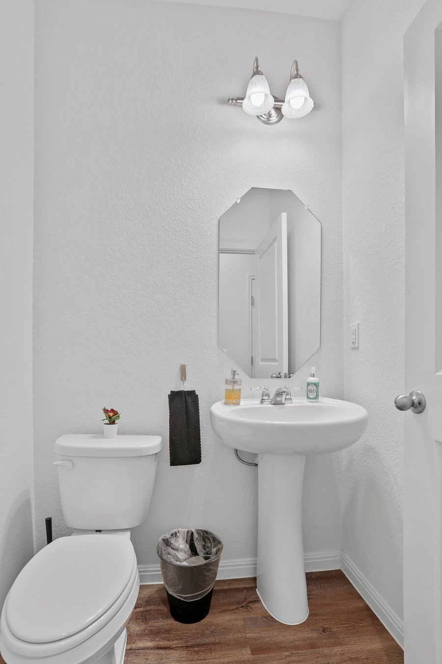 Furnished Finder property 355570_1 photo 7