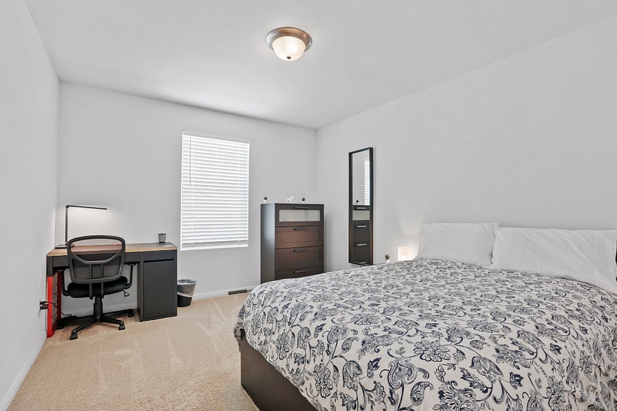Bedroom 2-4