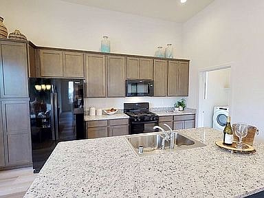 Furnished Finder property 355578_1 photo 4