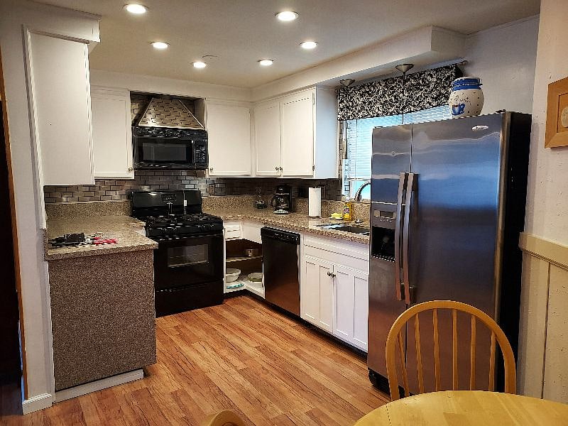 kitchen fully equiped