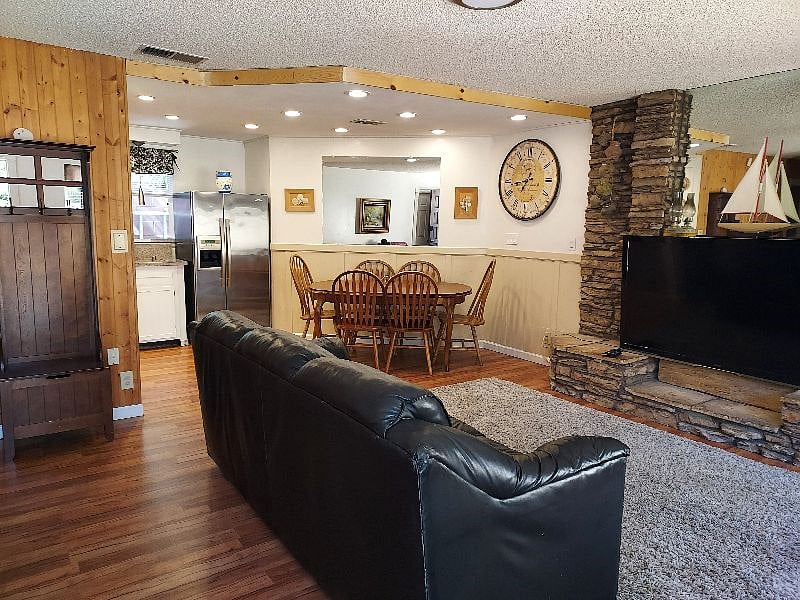 Furnished Finder property 355579_1 photo 6