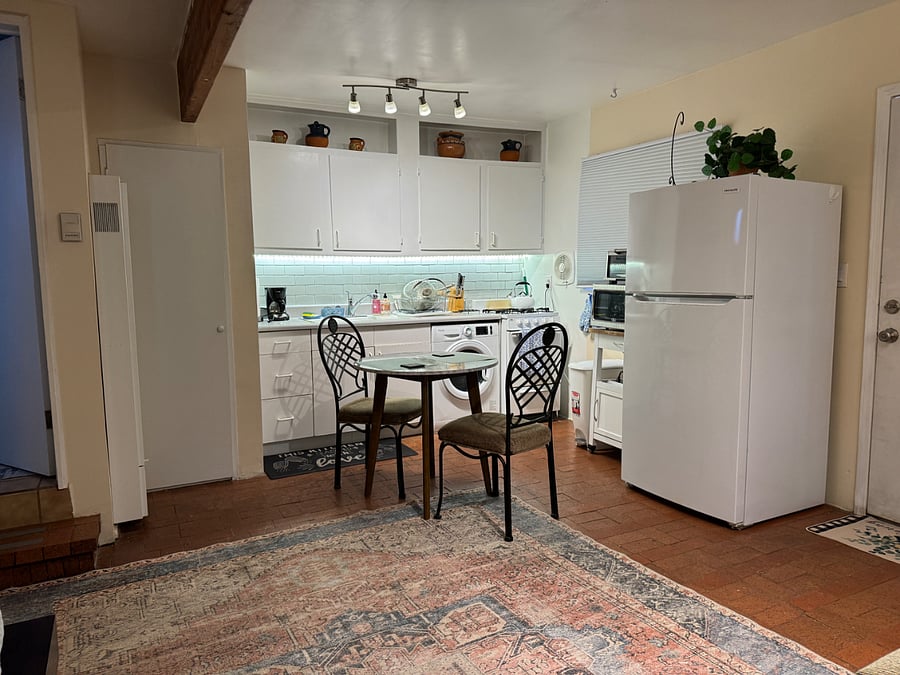 Furnished Finder property 355601_1 photo 5