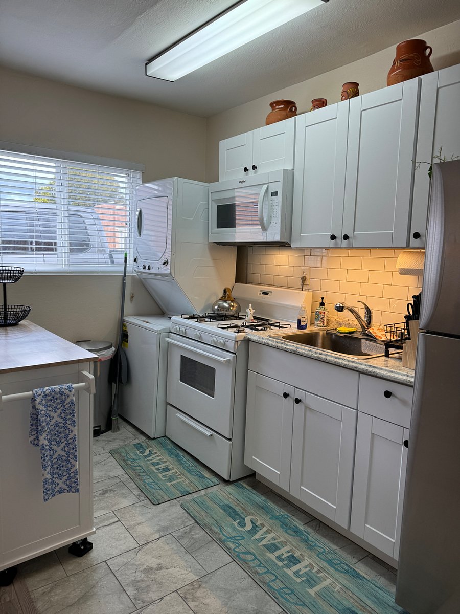 Furnished Finder property 355601_2 photo 10