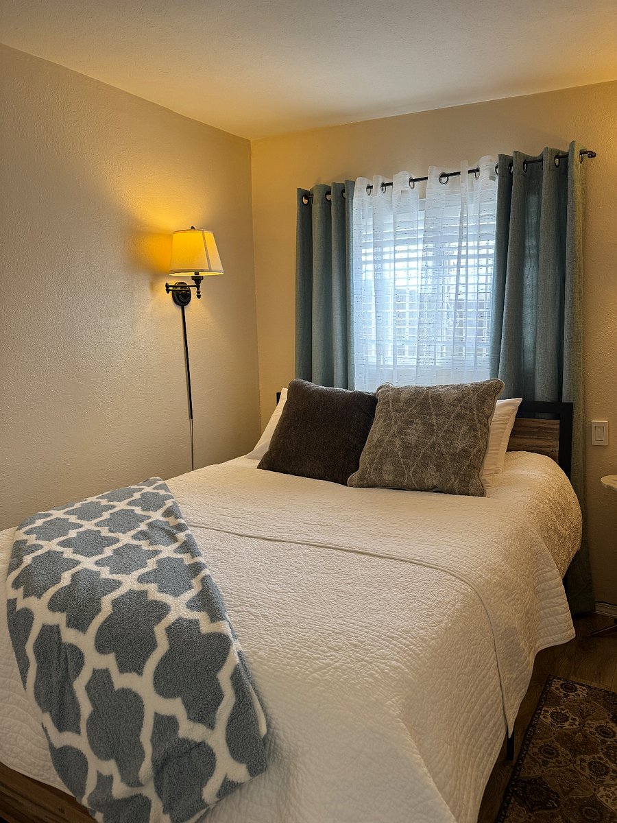 Furnished Finder property 355601_2 photo 4