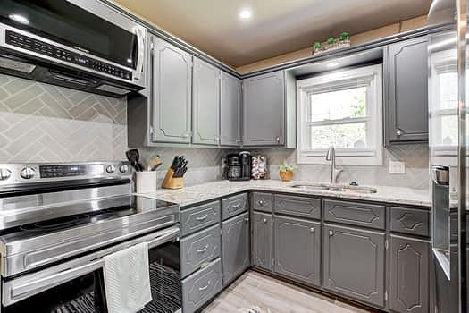 Furnished Finder property 355607_1 photo 18