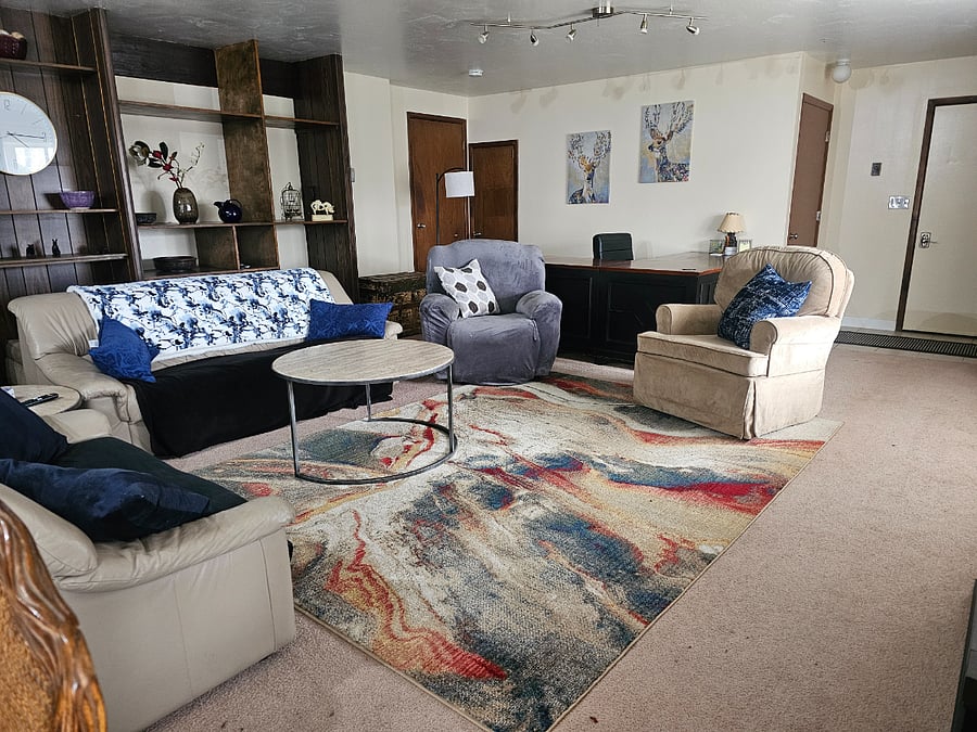 Our current guest has a better eye for furniture arrangement.