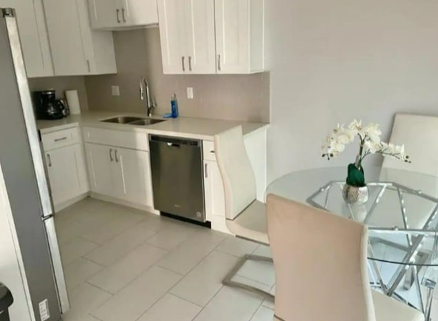 Furnished Finder property 355652_1 photo 3