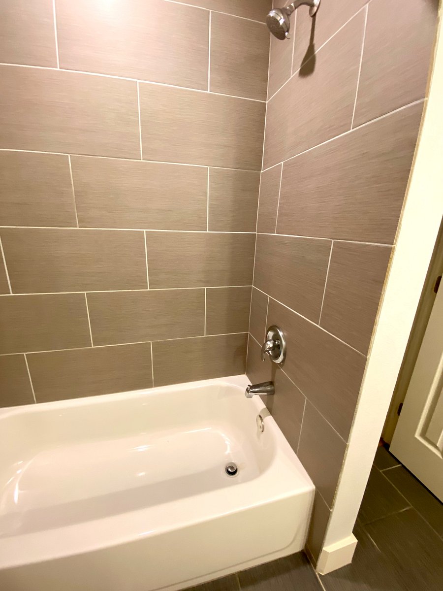 Furnished Finder property 355690_1 photo 8