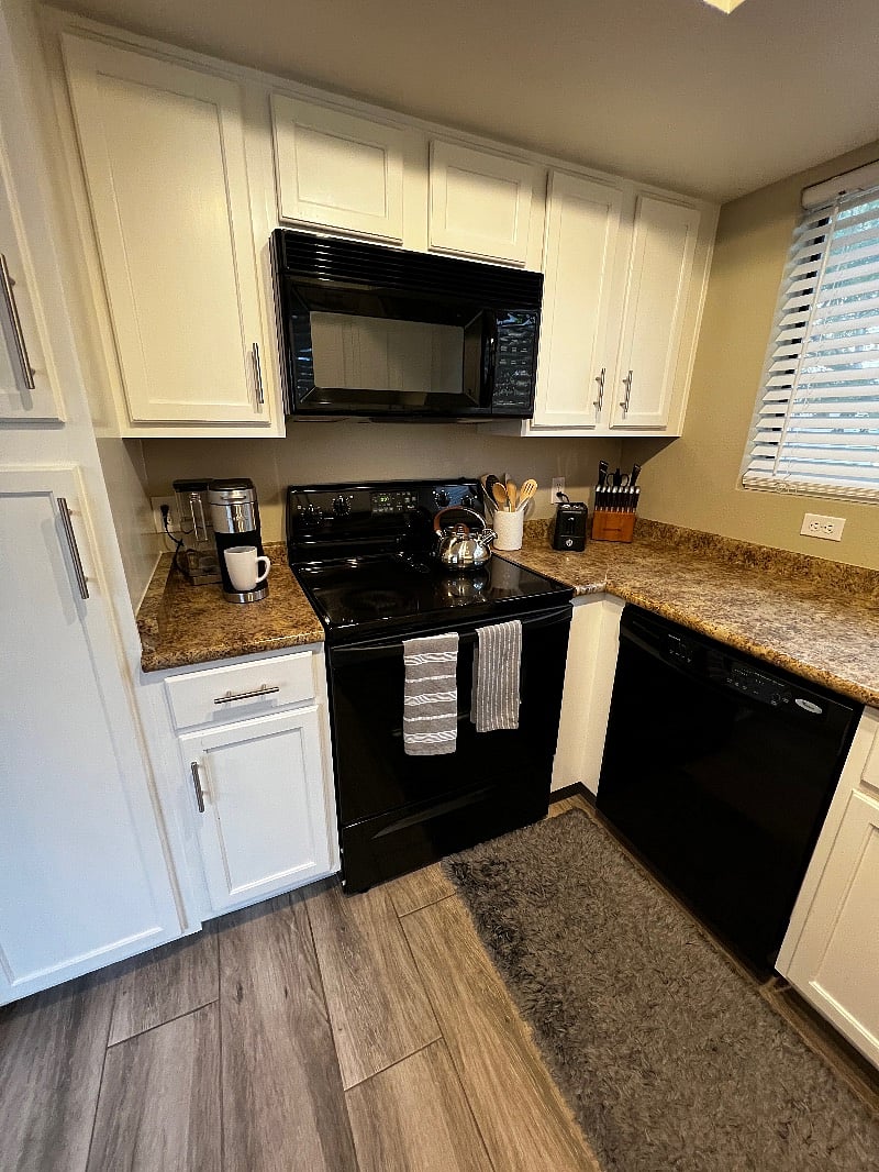 Furnished Finder property 355722_1 photo 14
