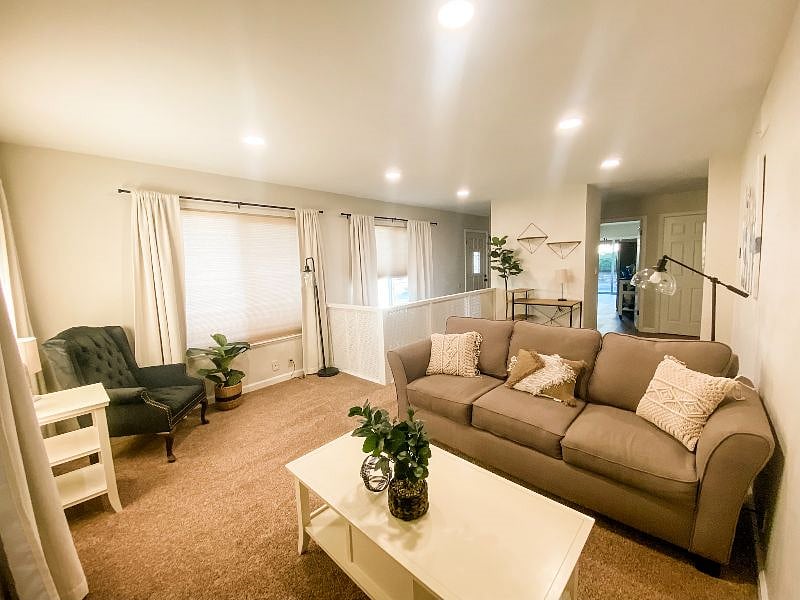 Furnished Finder property 355724_1 photo 1