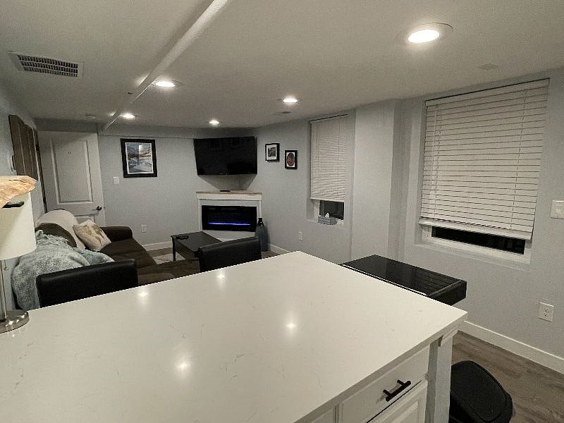 Furnished Finder property 355913_1 photo 9