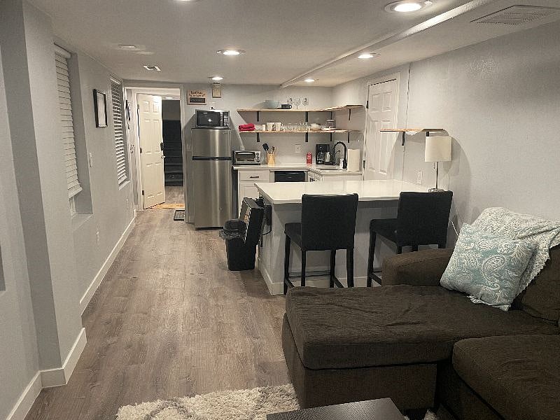 Furnished Finder property 355913_1 photo 3