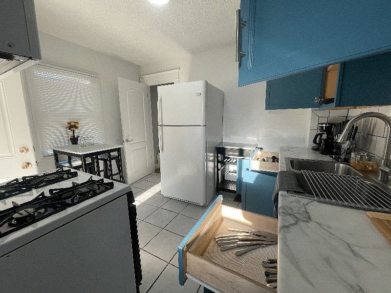 Furnished Finder property 355923_1 photo 7