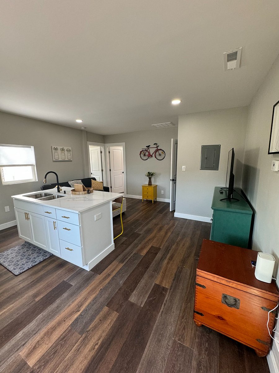 Furnished Finder property 355923_1 photo 12