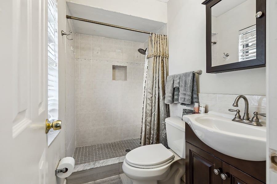 Furnished Finder property 355931_1 photo 23