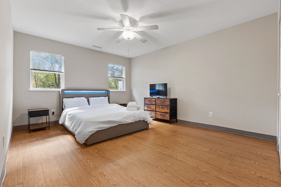 Furnished Finder property 355936_2 photo 10