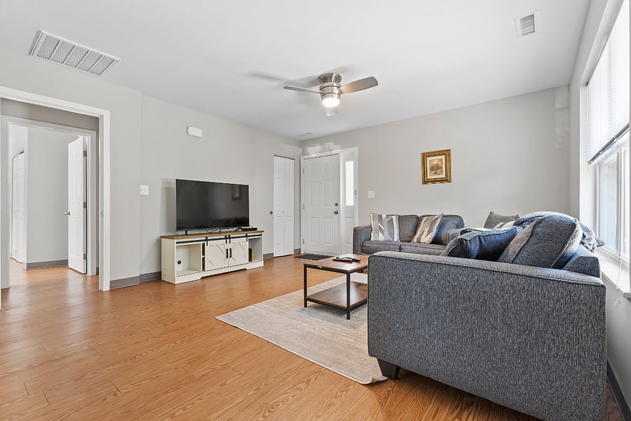 Furnished Finder property 355936_2 photo 7