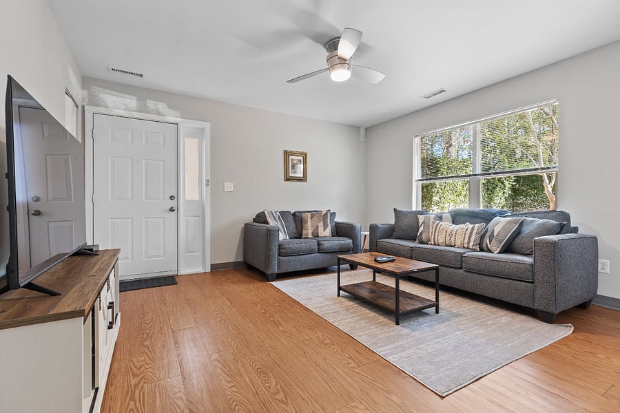 Furnished Finder property 355936_2 photo 8