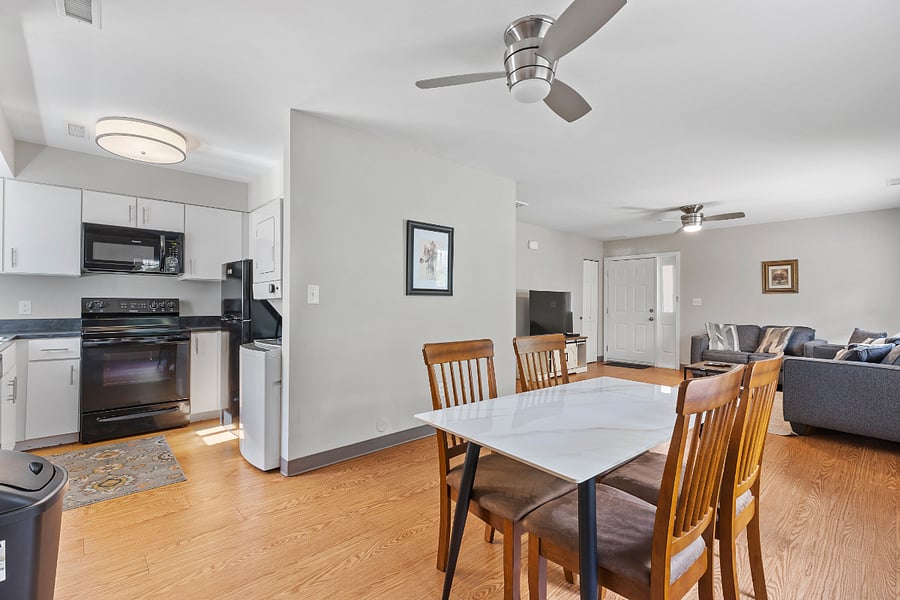 Furnished Finder property 355936_2 photo 4