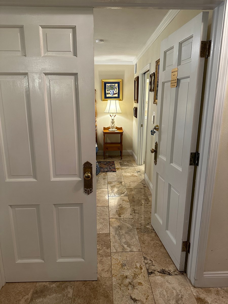 Private Locked Doors, Beautiful marble floors, lovely interiors, this room is called Springtime in Ocala 