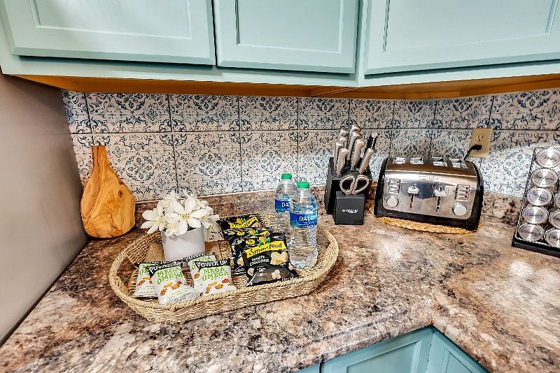 Furnished Finder property 355972_1 photo 25
