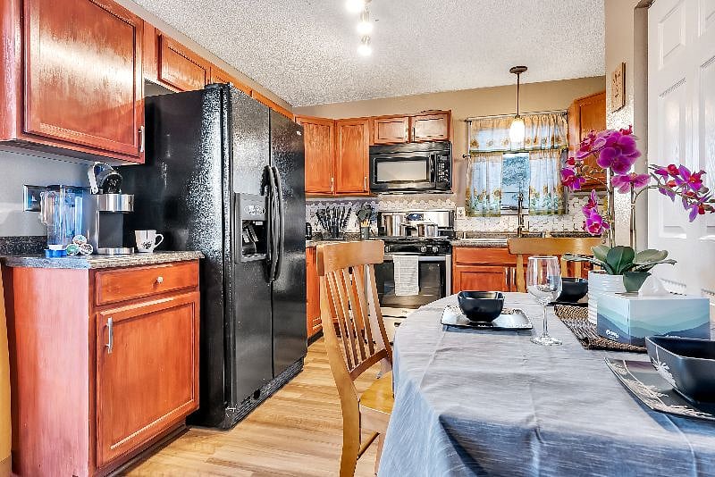 Furnished Finder property 355972_2 photo 4