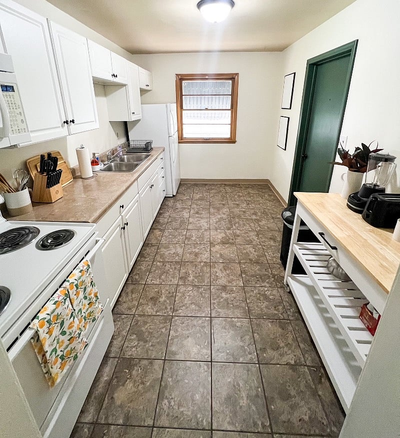 Furnished Finder property 356017_2 photo 9