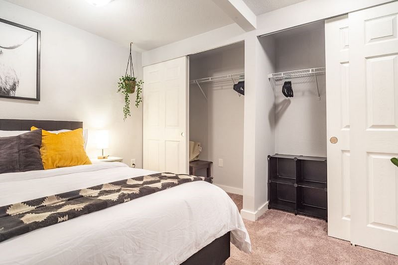 Furnished Finder property 356029_1 photo 11