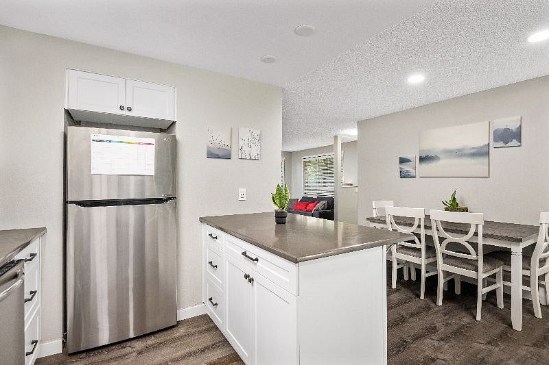 Furnished Finder property 356118_1 photo 8