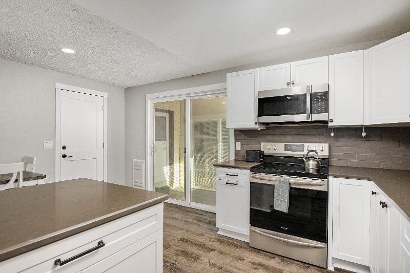 Furnished Finder property 356118_1 photo 10