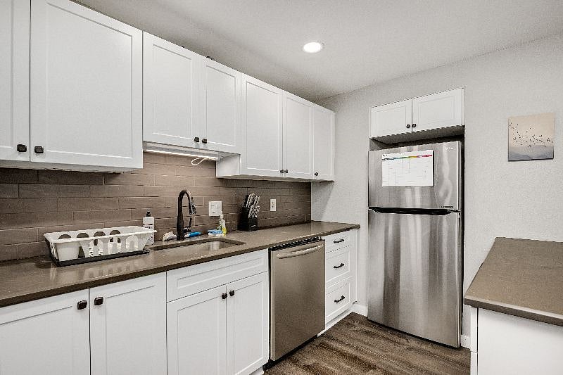 Furnished Finder property 356118_1 photo 11