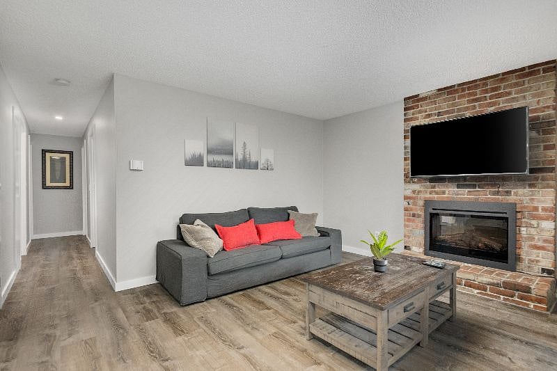 Furnished Finder property 356118_1 photo 6