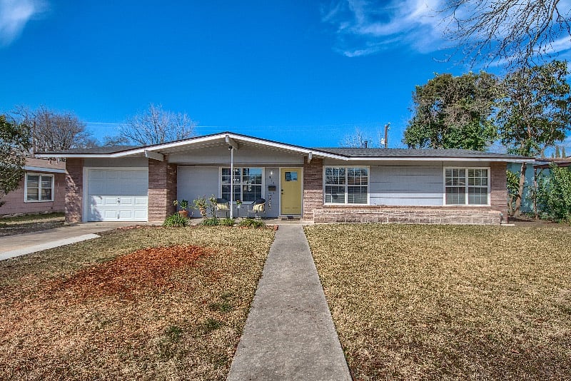 Furnished Finder property 356120_1 photo 4