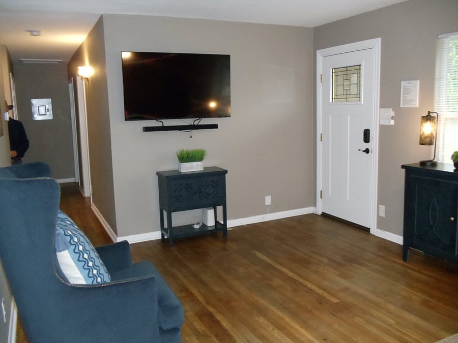 Furnished Finder property 356120_1 photo 3