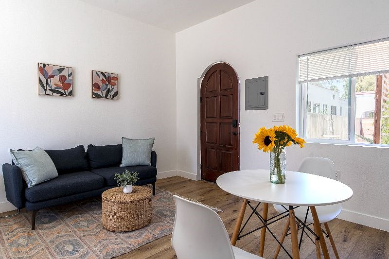 Furnished Finder property 356130_1 photo 7