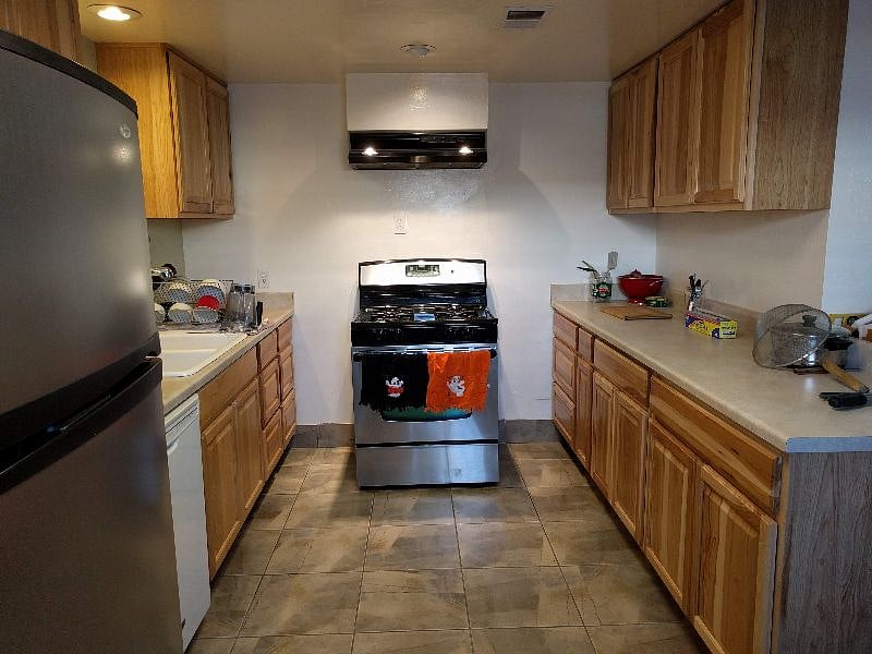 shared kitchen with your own cupboard space