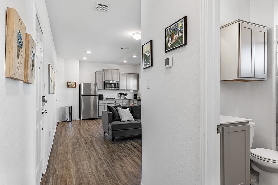 Furnished Finder property 356137_1 photo 12