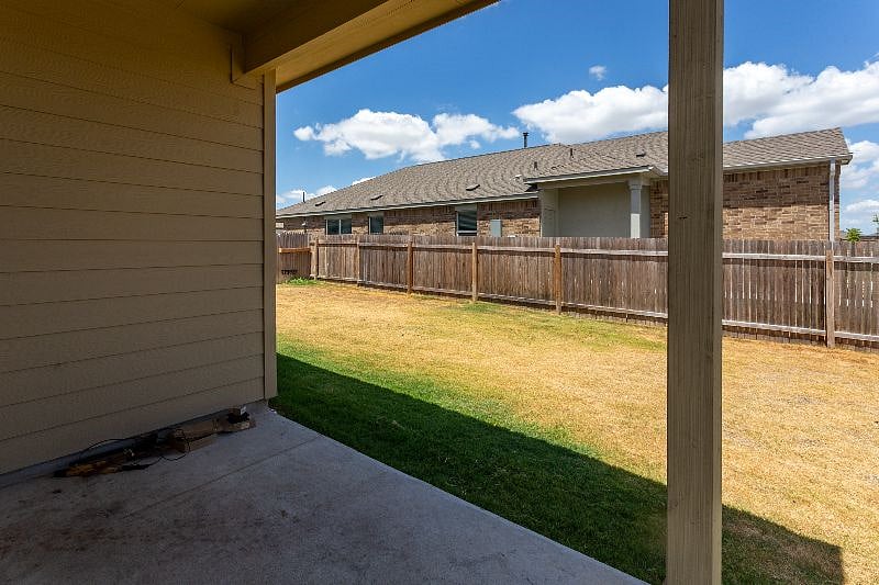 Furnished Finder property 356137_2 photo 34
