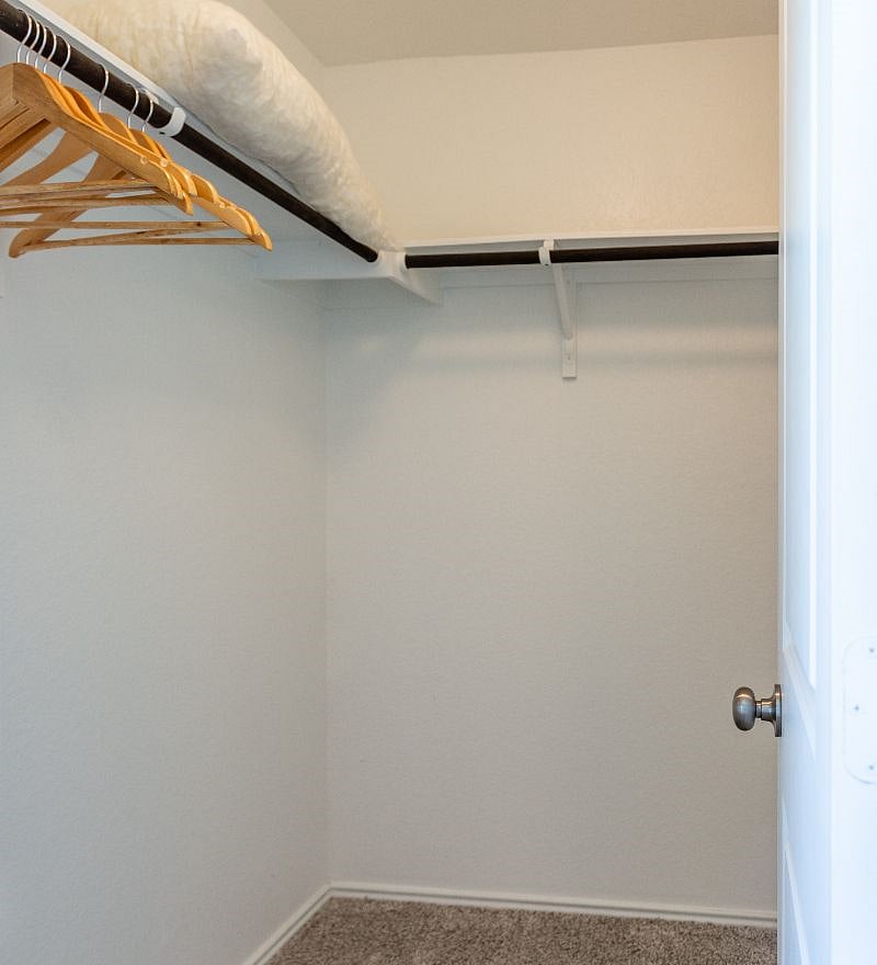 Furnished Finder property 356137_2 photo 39