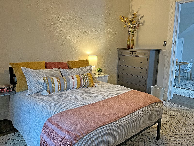 Furnished Finder property 356177_2 photo 6