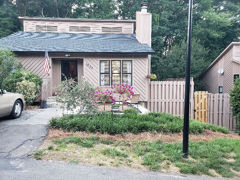 Furnished Finder property 356196_1 photo 12
