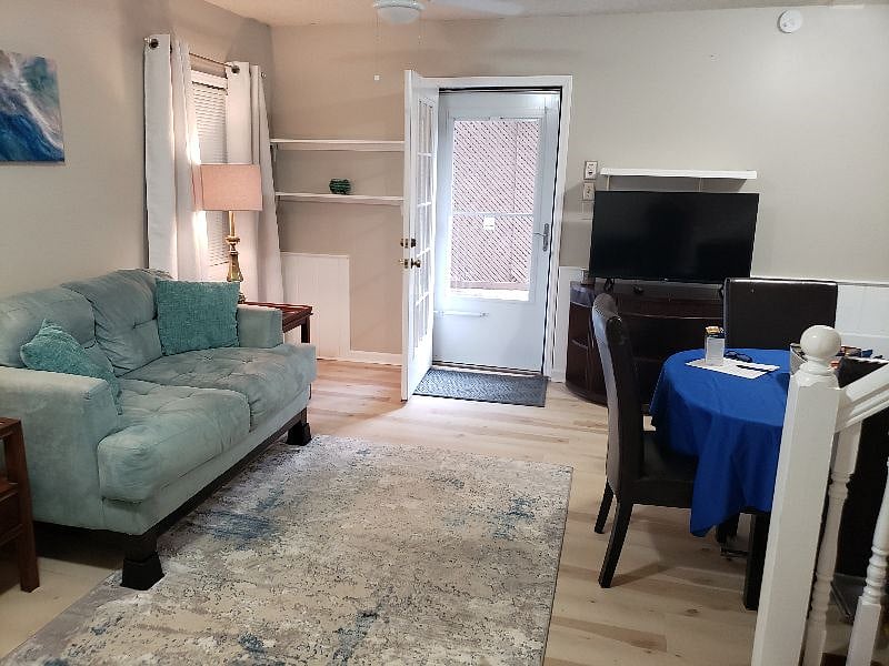 Furnished Finder property 356196_1 photo 14
