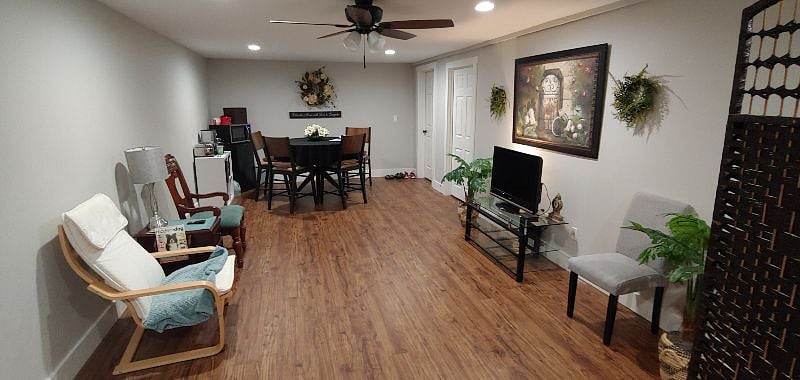Furnished Finder property 356250_1 photo 4