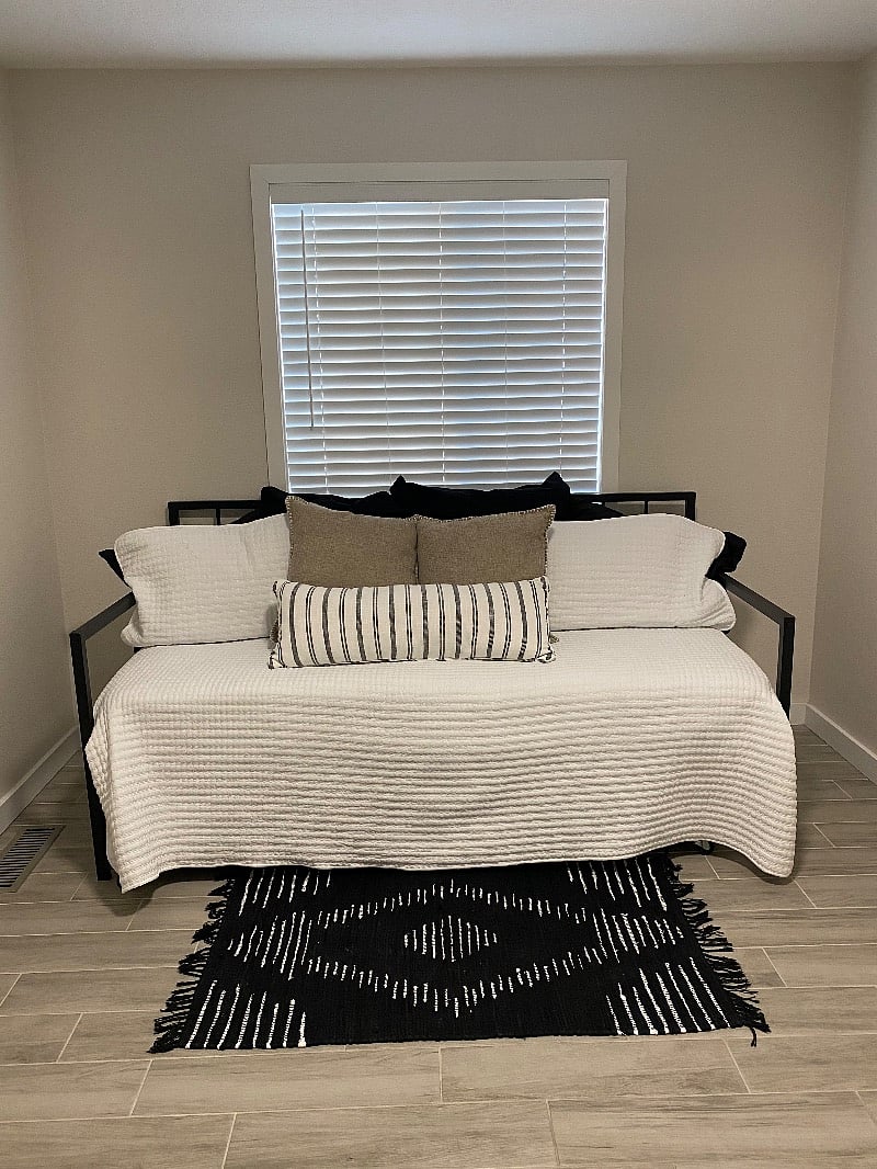 Furnished Finder property 356282_1 photo 13